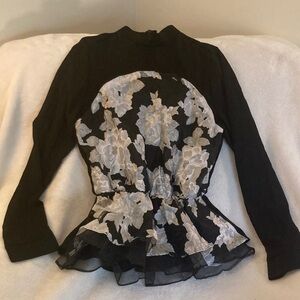 Chic Black and White Floral print Blouse ruffled collared top crew neck layered